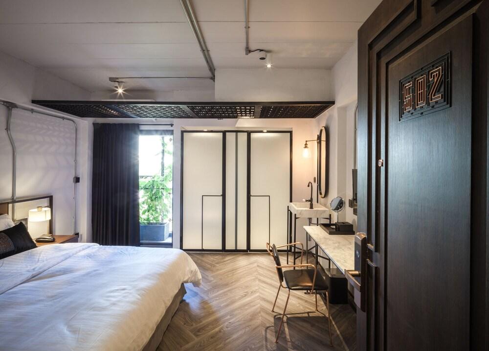 Ir-On Hotel بانكوك المظهر الخارجي الصورة