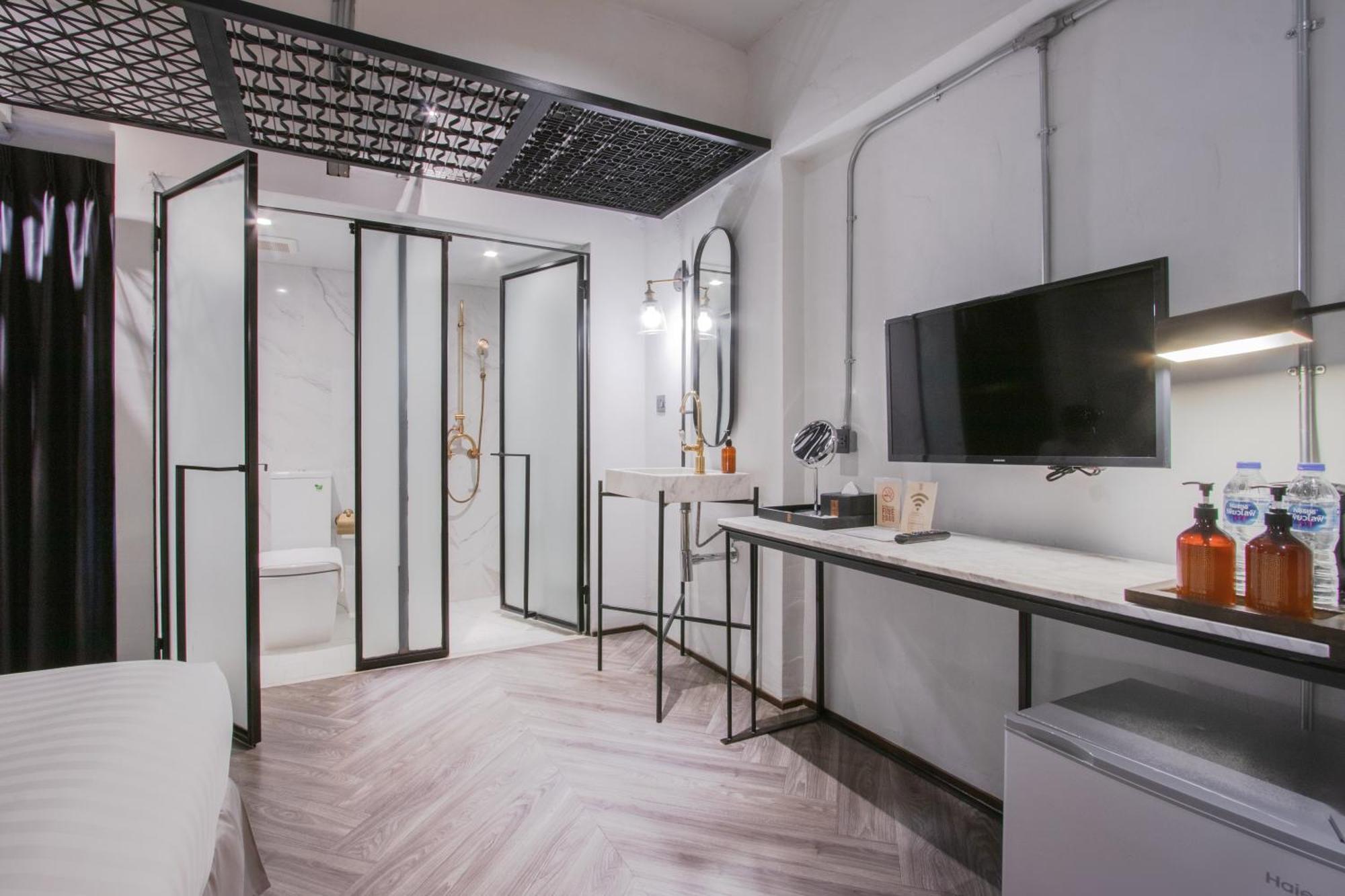 Ir-On Hotel بانكوك الغرفة الصورة